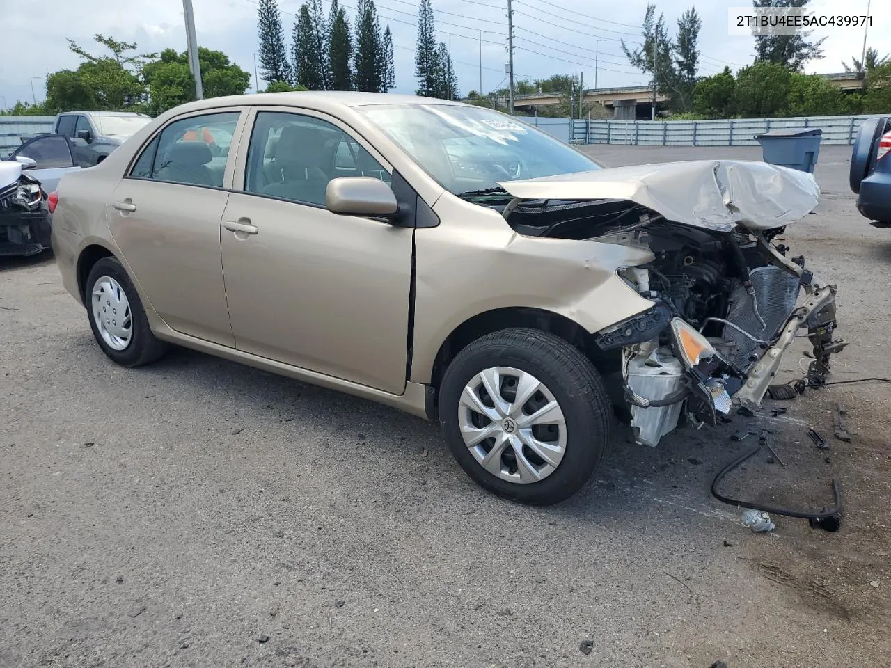 2010 Toyota Corolla Base VIN: 2T1BU4EE5AC439971 Lot: 56640484