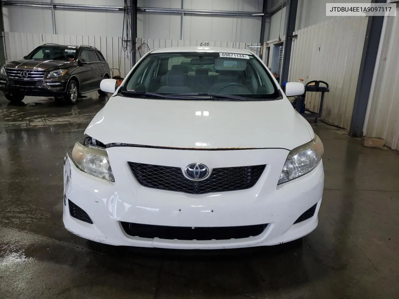 2010 Toyota Corolla Base VIN: JTDBU4EE1A9097117 Lot: 69071134