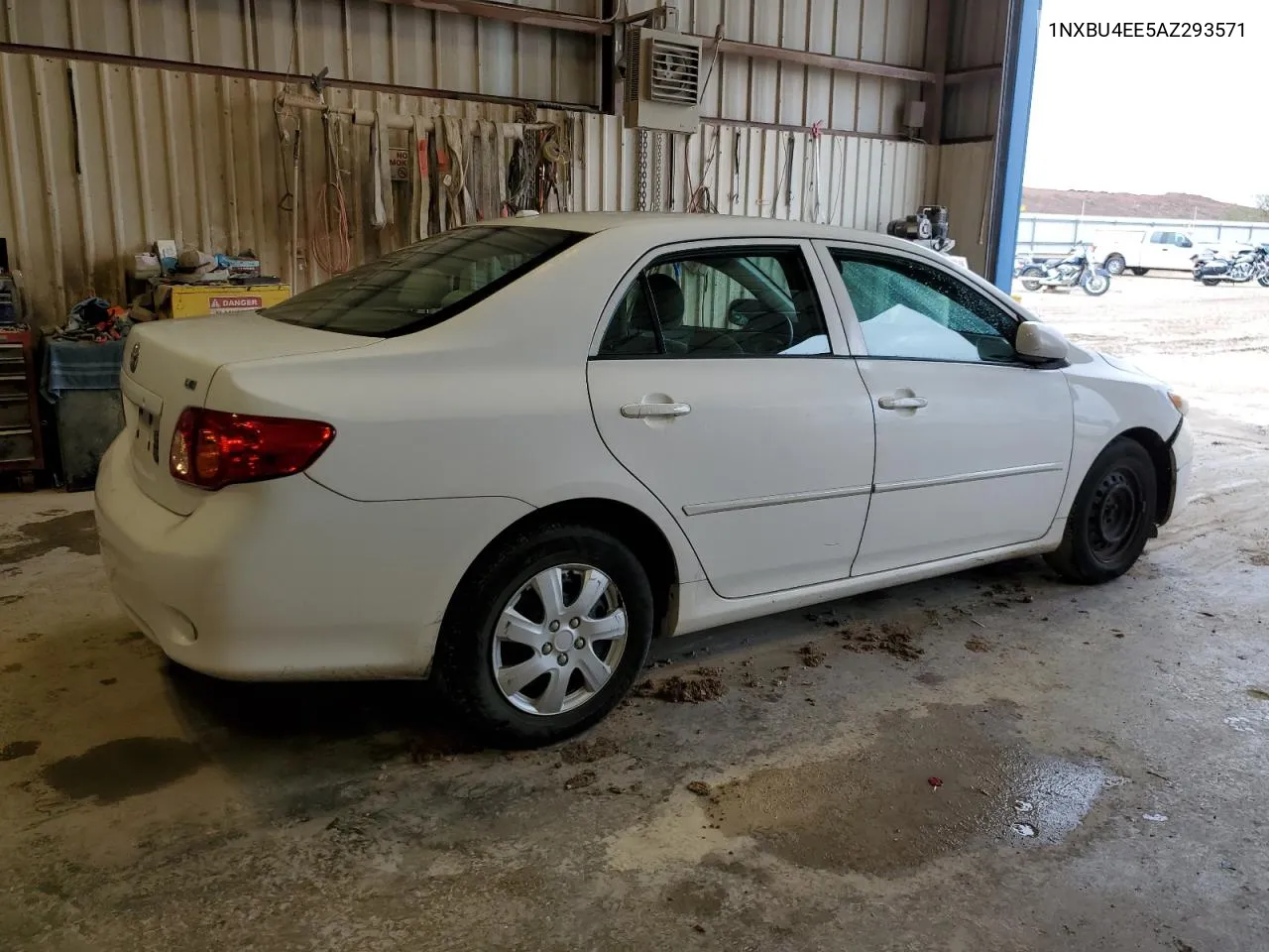 2010 Toyota Corolla Base VIN: 1NXBU4EE5AZ293571 Lot: 69985764