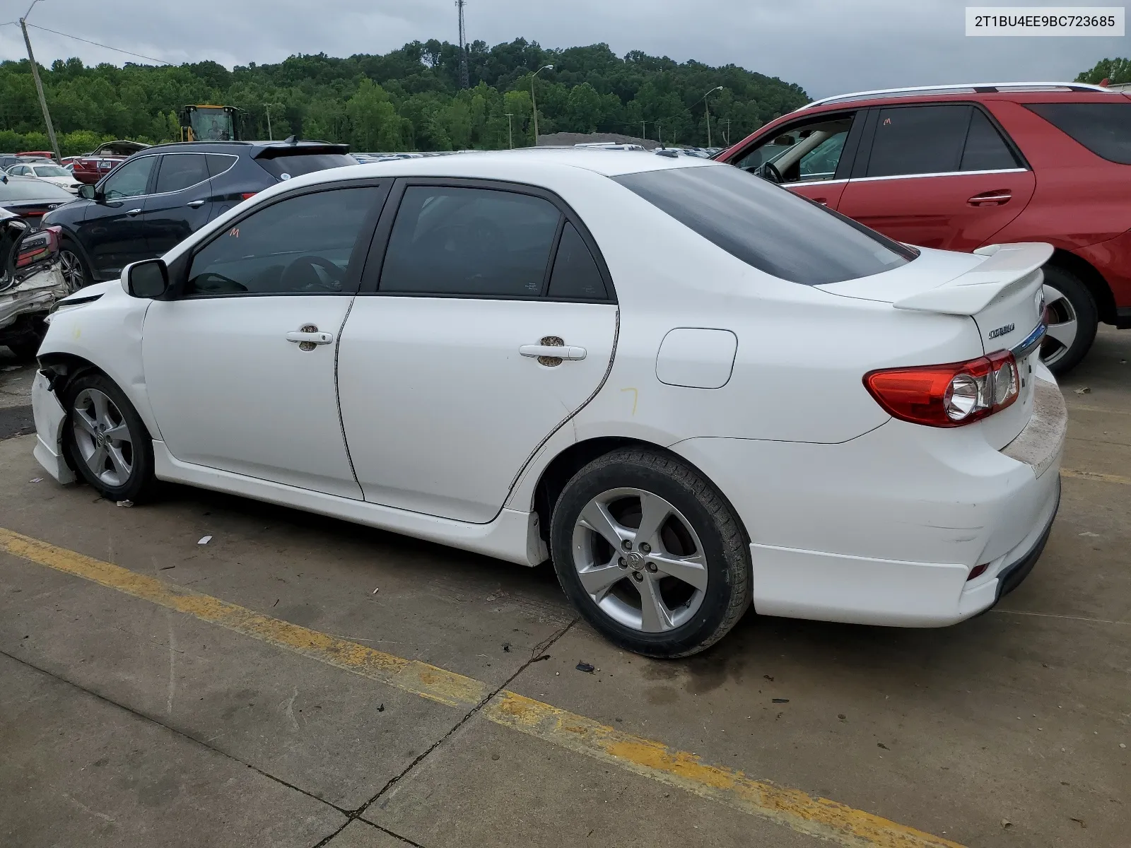 2T1BU4EE9BC723685 2011 Toyota Corolla Base