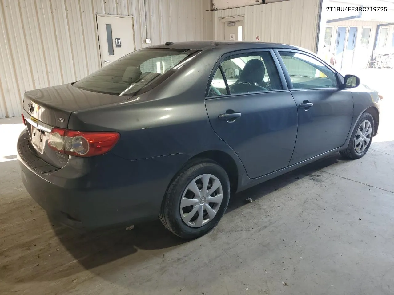 2T1BU4EE8BC719725 2011 Toyota Corolla Base