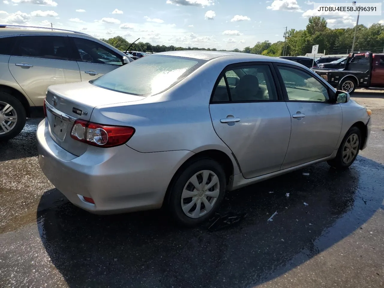 2011 Toyota Corolla Base VIN: JTDBU4EE5BJ096391 Lot: 69511334