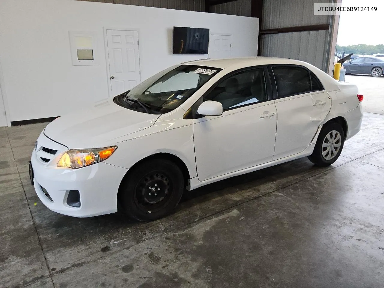 2011 Toyota Corolla Base VIN: JTDBU4EE6B9124149 Lot: 69854294