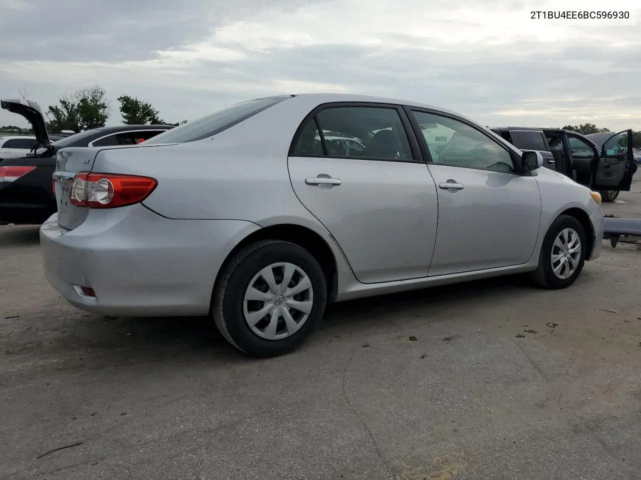 2T1BU4EE6BC596930 2011 Toyota Corolla Base