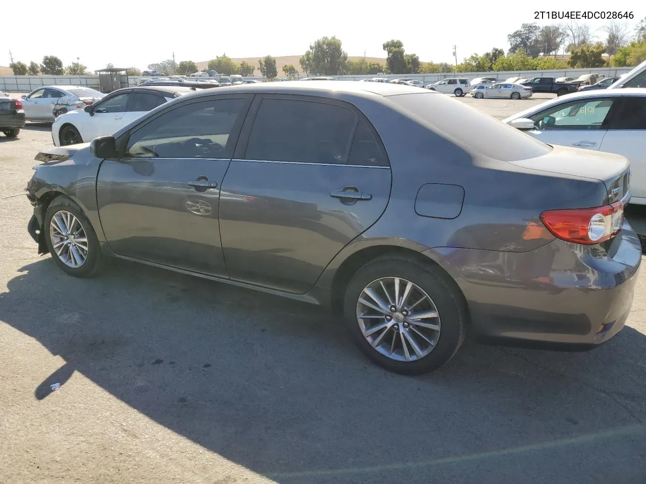 2T1BU4EE4DC028646 2013 Toyota Corolla Base