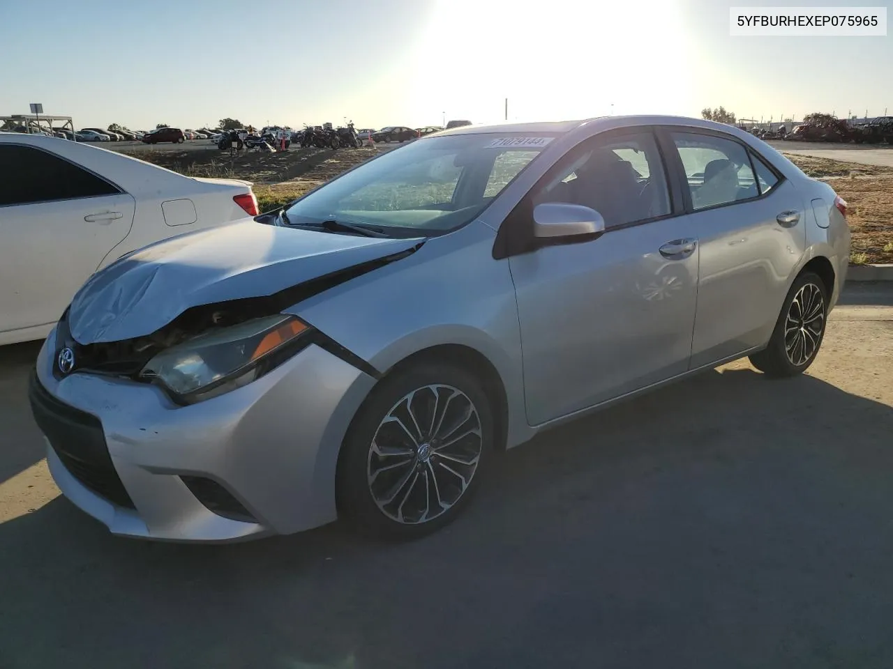 2014 Toyota Corolla L VIN: 5YFBURHEXEP075965 Lot: 71079144