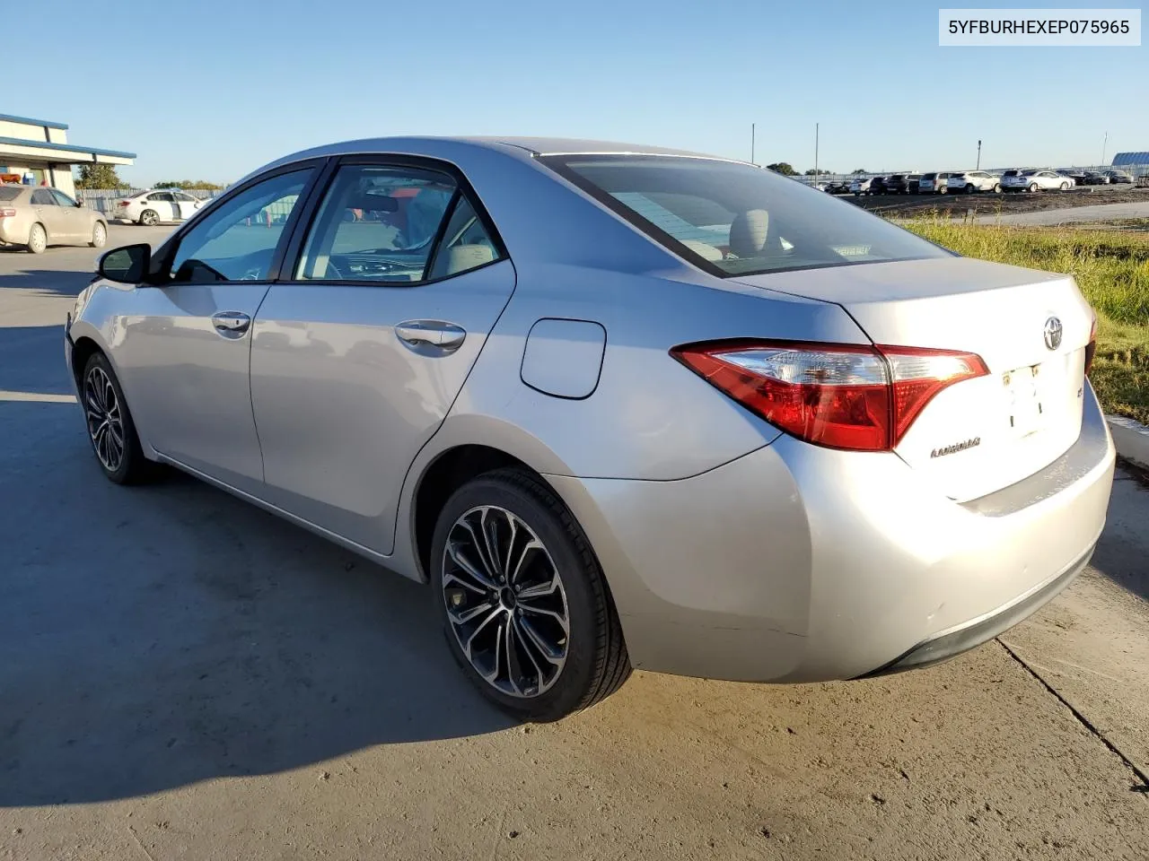 5YFBURHEXEP075965 2014 Toyota Corolla L