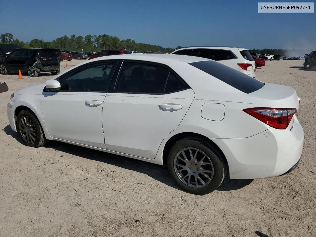 2014 Toyota Corolla L VIN: 5YFBURHE5EP092771 Lot: 71228454