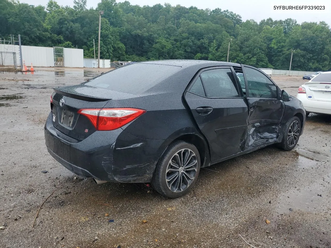 2015 Toyota Corolla L VIN: 5YFBURHE6FP339023 Lot: 57229474