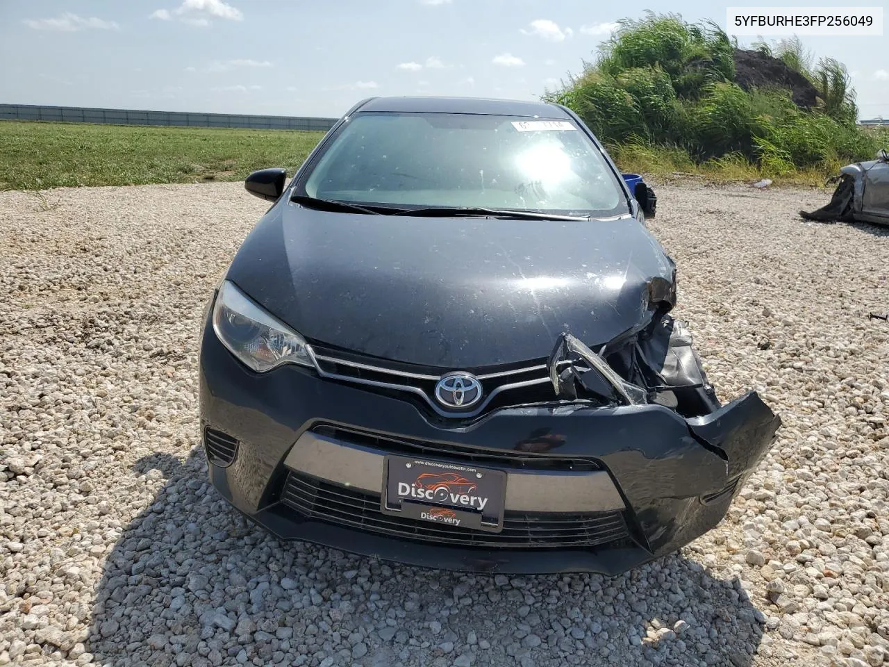 2015 Toyota Corolla L VIN: 5YFBURHE3FP256049 Lot: 63117714