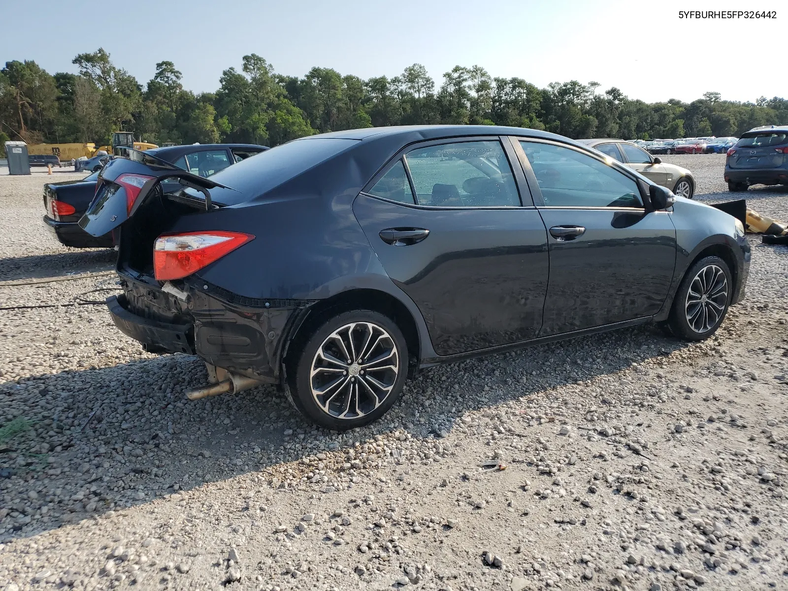 2015 Toyota Corolla L VIN: 5YFBURHE5FP326442 Lot: 65768814