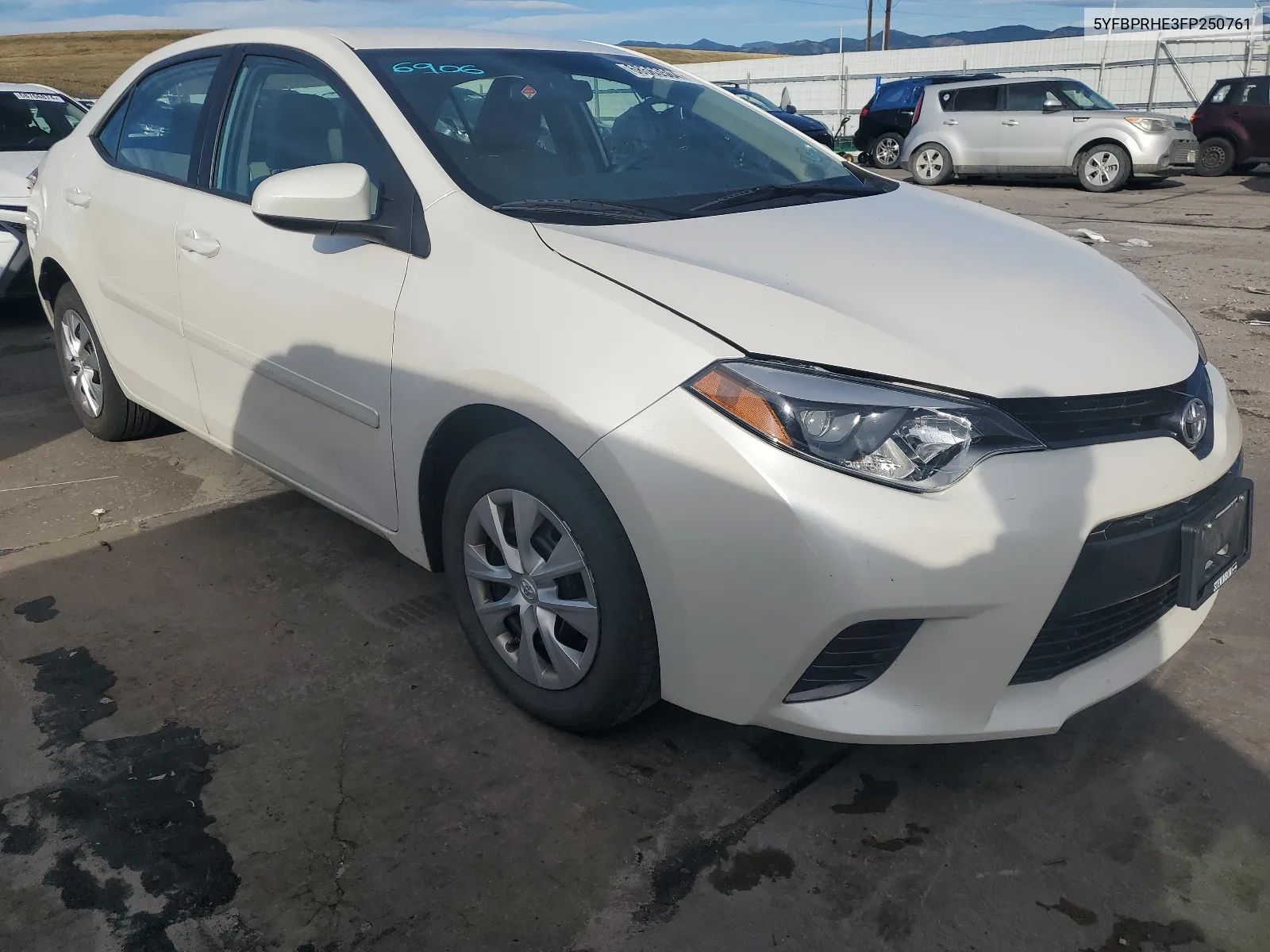 2015 Toyota Corolla Eco VIN: 5YFBPRHE3FP250761 Lot: 68563504