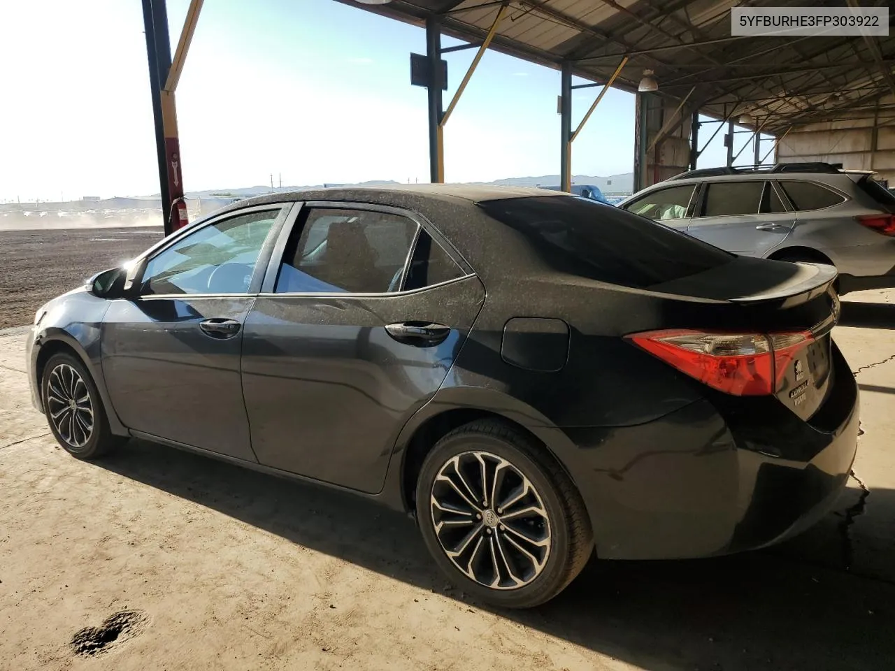 2015 Toyota Corolla L VIN: 5YFBURHE3FP303922 Lot: 68744384