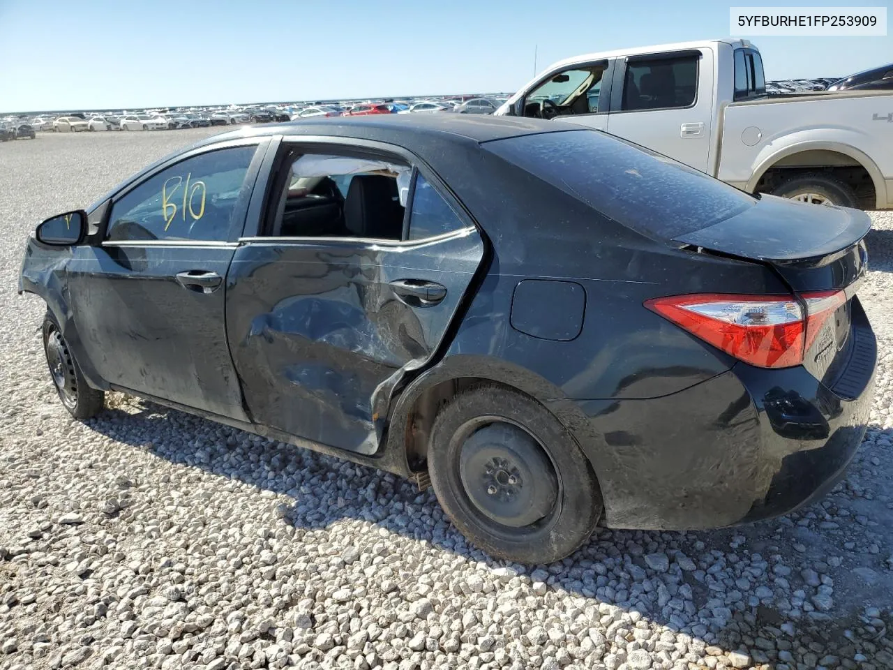 2015 Toyota Corolla L VIN: 5YFBURHE1FP253909 Lot: 70063984