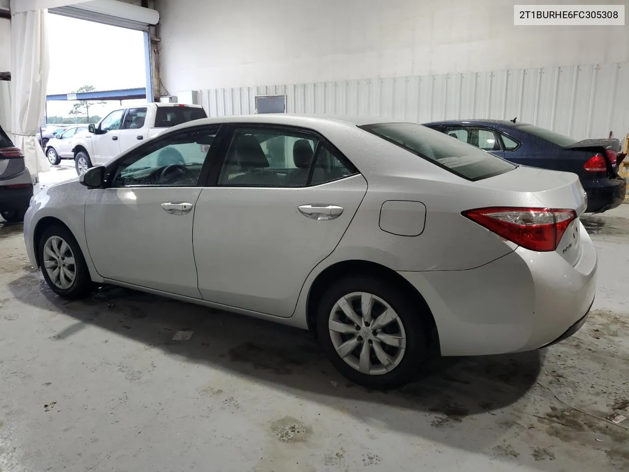 2015 Toyota Corolla L VIN: 2T1BURHE6FC305308 Lot: 70727354