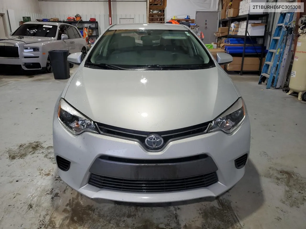 2015 Toyota Corolla L VIN: 2T1BURHE6FC305308 Lot: 70727354