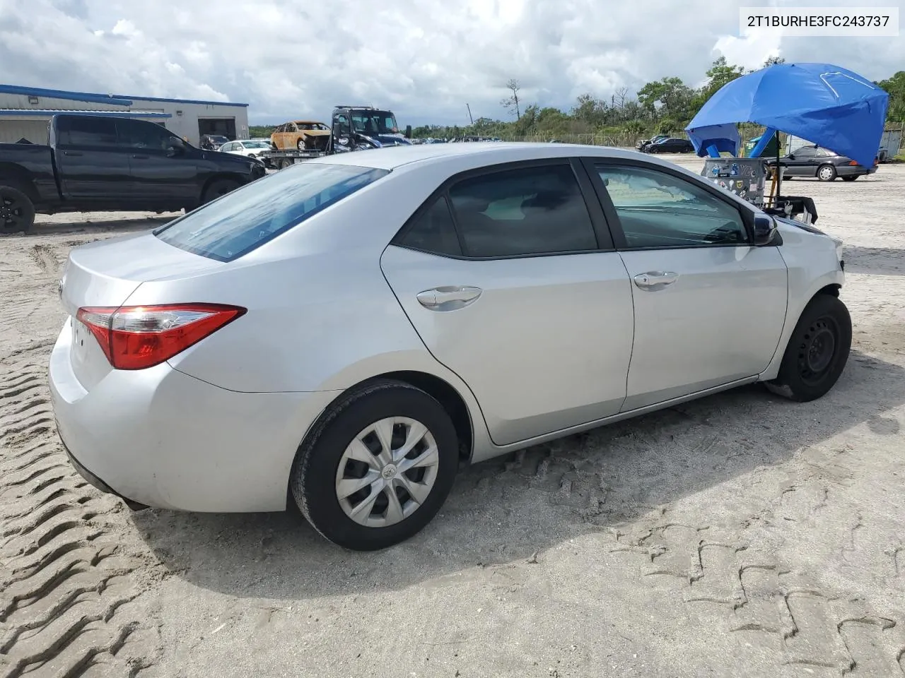 2T1BURHE3FC243737 2015 Toyota Corolla L