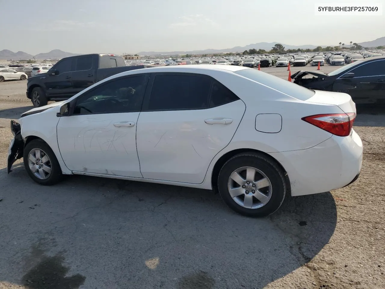 2015 Toyota Corolla L VIN: 5YFBURHE3FP257069 Lot: 70988524