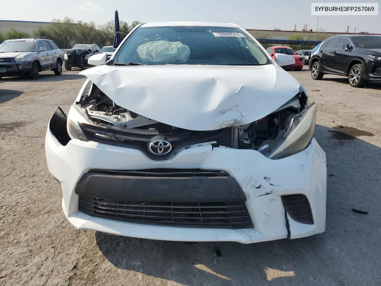 2015 Toyota Corolla L VIN: 5YFBURHE3FP257069 Lot: 70988524