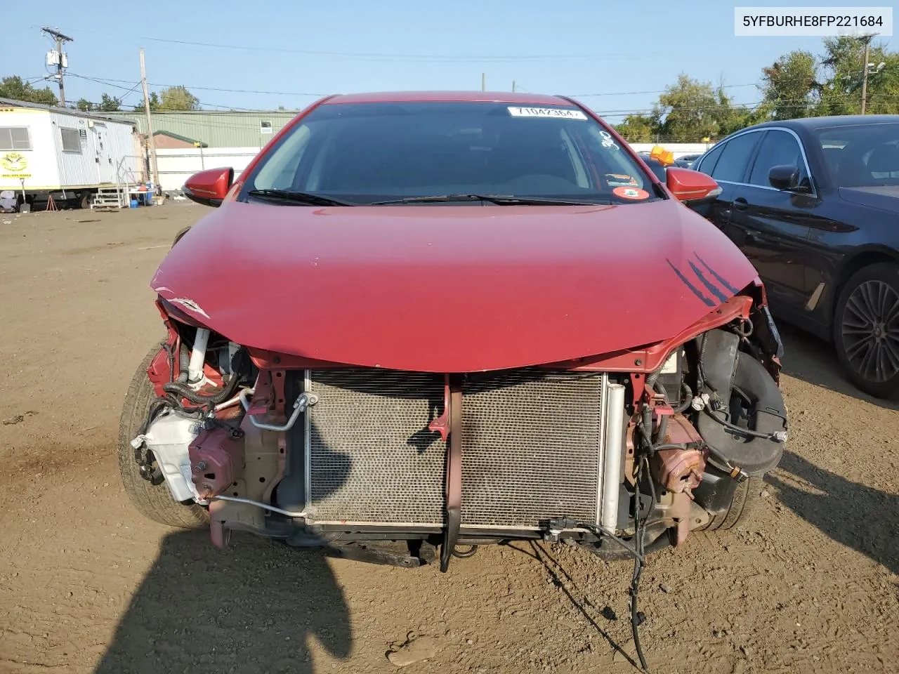 2015 Toyota Corolla L VIN: 5YFBURHE8FP221684 Lot: 71042364