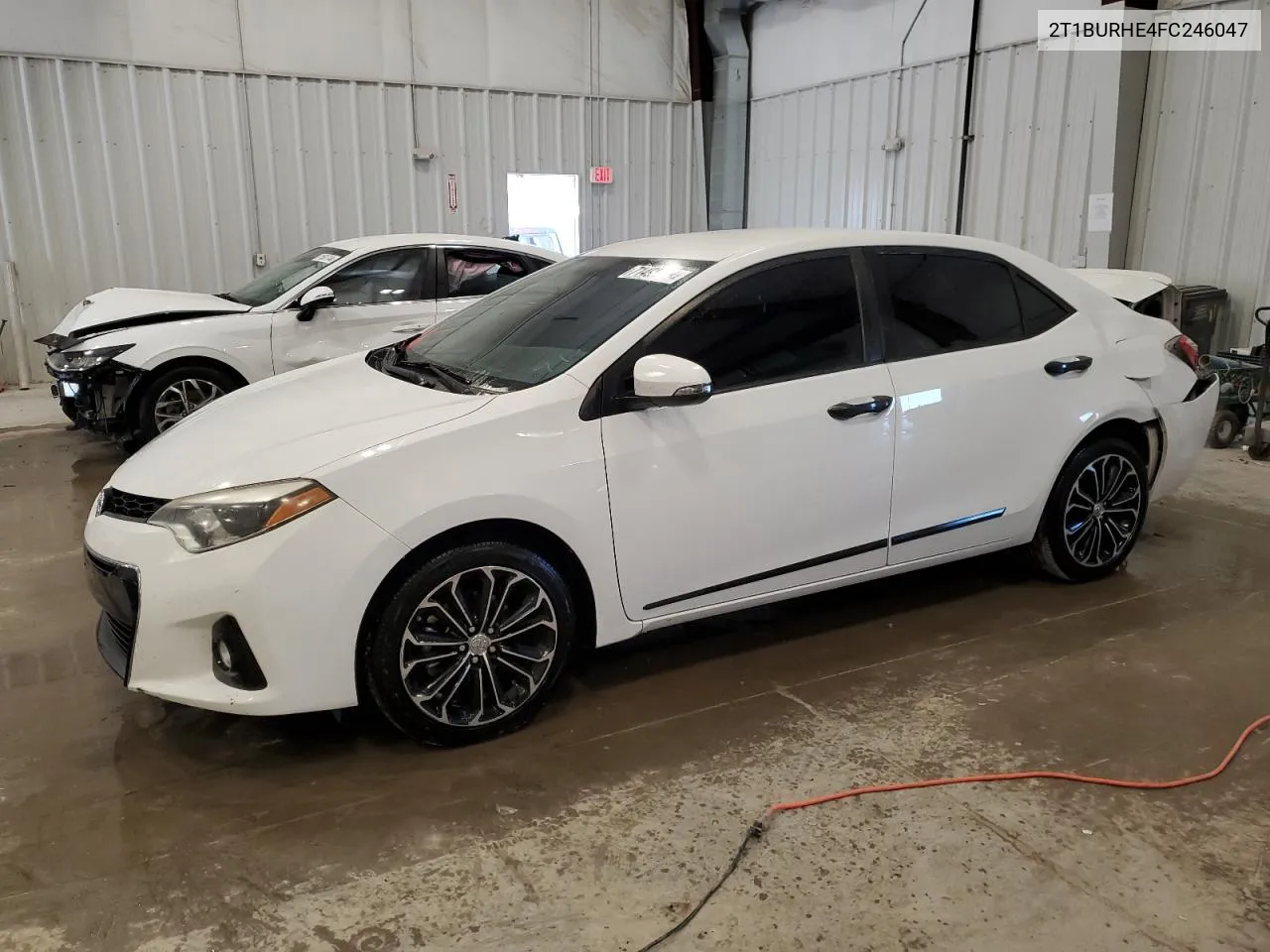 2015 Toyota Corolla L VIN: 2T1BURHE4FC246047 Lot: 71492034