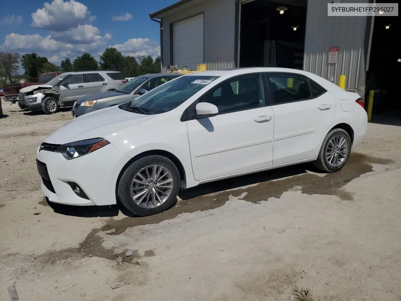 2015 Toyota Corolla L VIN: 5YFBURHE1FP295027 Lot: 71770864