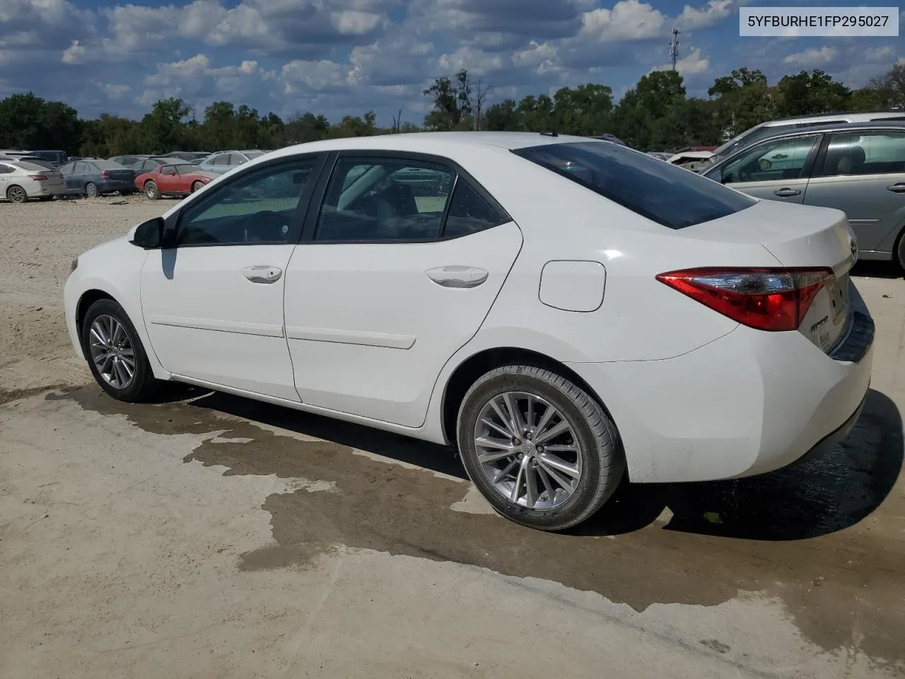 2015 Toyota Corolla L VIN: 5YFBURHE1FP295027 Lot: 71770864