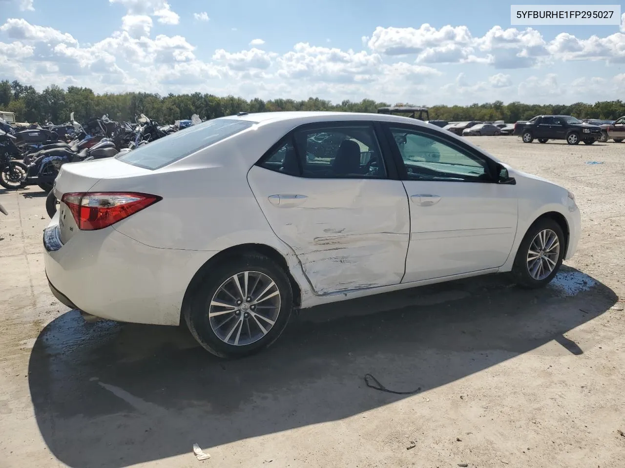 2015 Toyota Corolla L VIN: 5YFBURHE1FP295027 Lot: 71770864