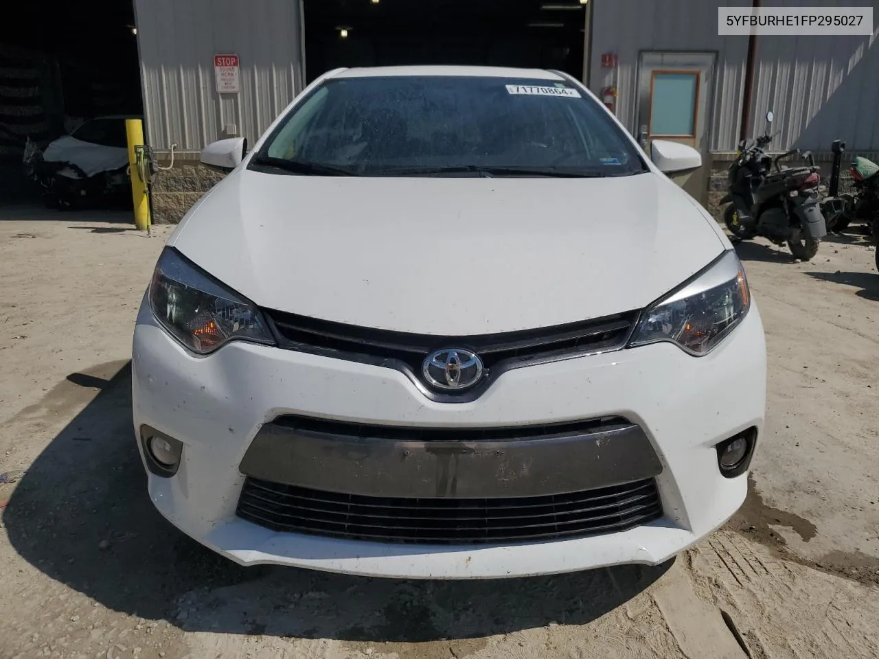 2015 Toyota Corolla L VIN: 5YFBURHE1FP295027 Lot: 71770864