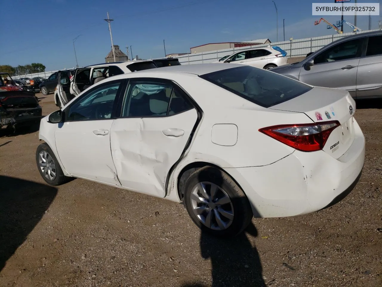 2015 Toyota Corolla L VIN: 5YFBURHE9FP325732 Lot: 73344834