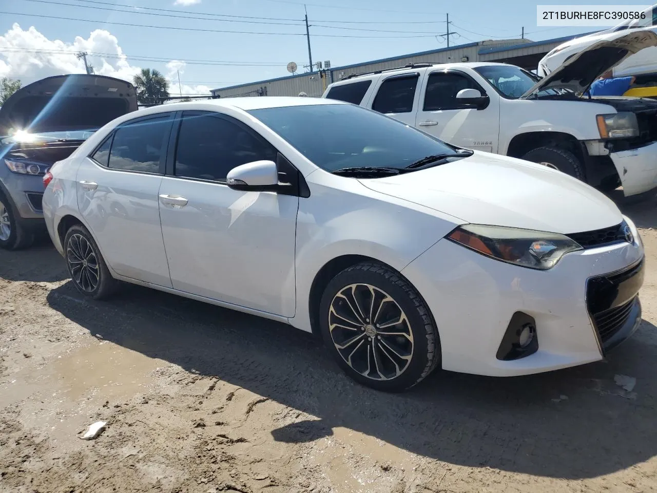 2015 Toyota Corolla L VIN: 2T1BURHE8FC390586 Lot: 73634274