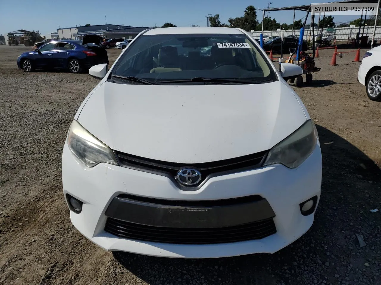 2015 Toyota Corolla L VIN: 5YFBURHE3FP337309 Lot: 74147034