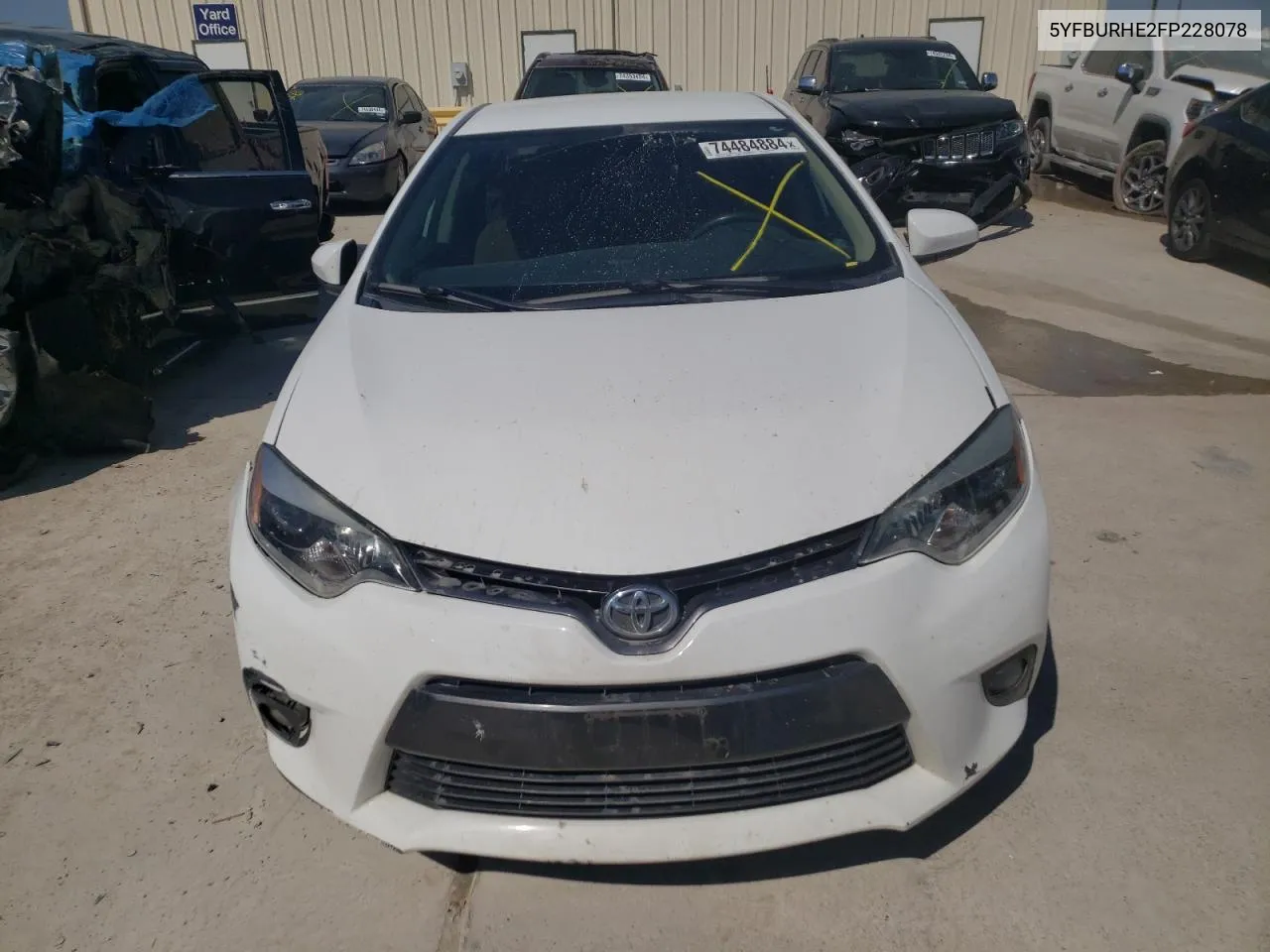 2015 Toyota Corolla L VIN: 5YFBURHE2FP228078 Lot: 74484884