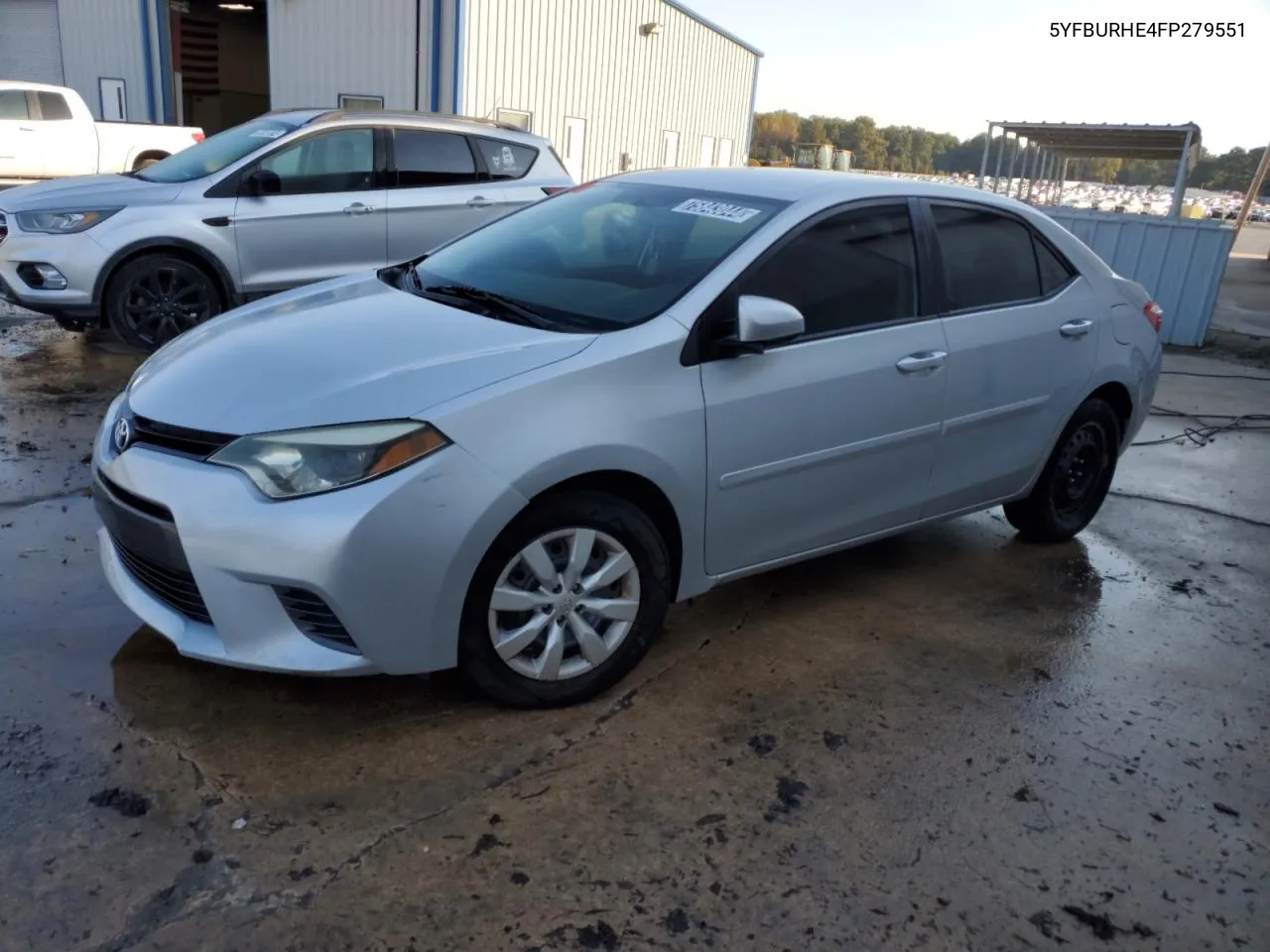 2015 Toyota Corolla L VIN: 5YFBURHE4FP279551 Lot: 75843044