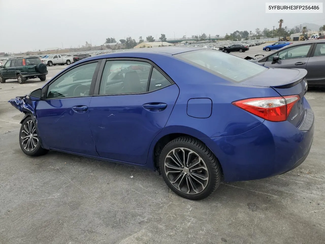 2015 Toyota Corolla L VIN: 5YFBURHE3FP256486 Lot: 75963594