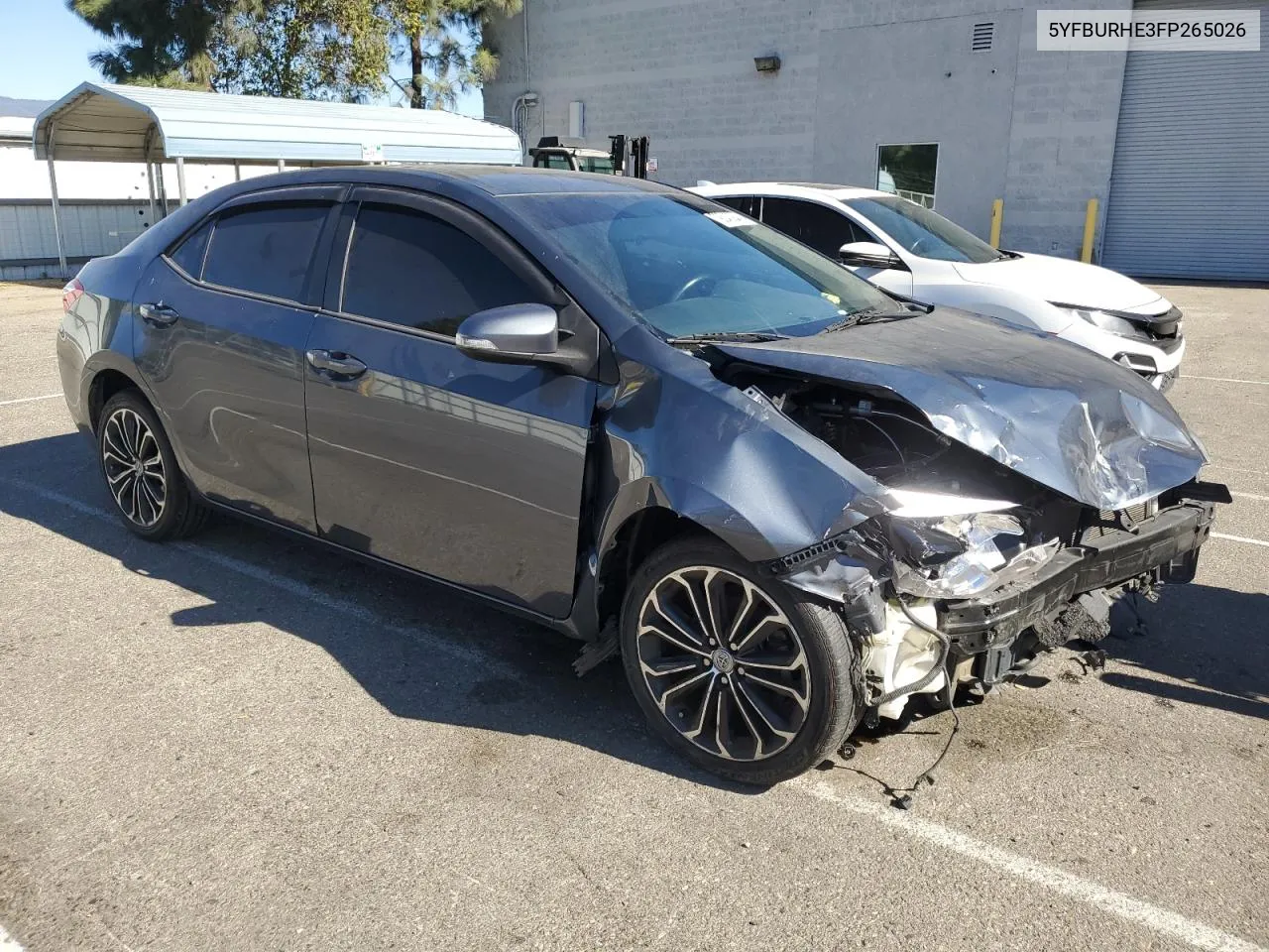 2015 Toyota Corolla L VIN: 5YFBURHE3FP265026 Lot: 79243944