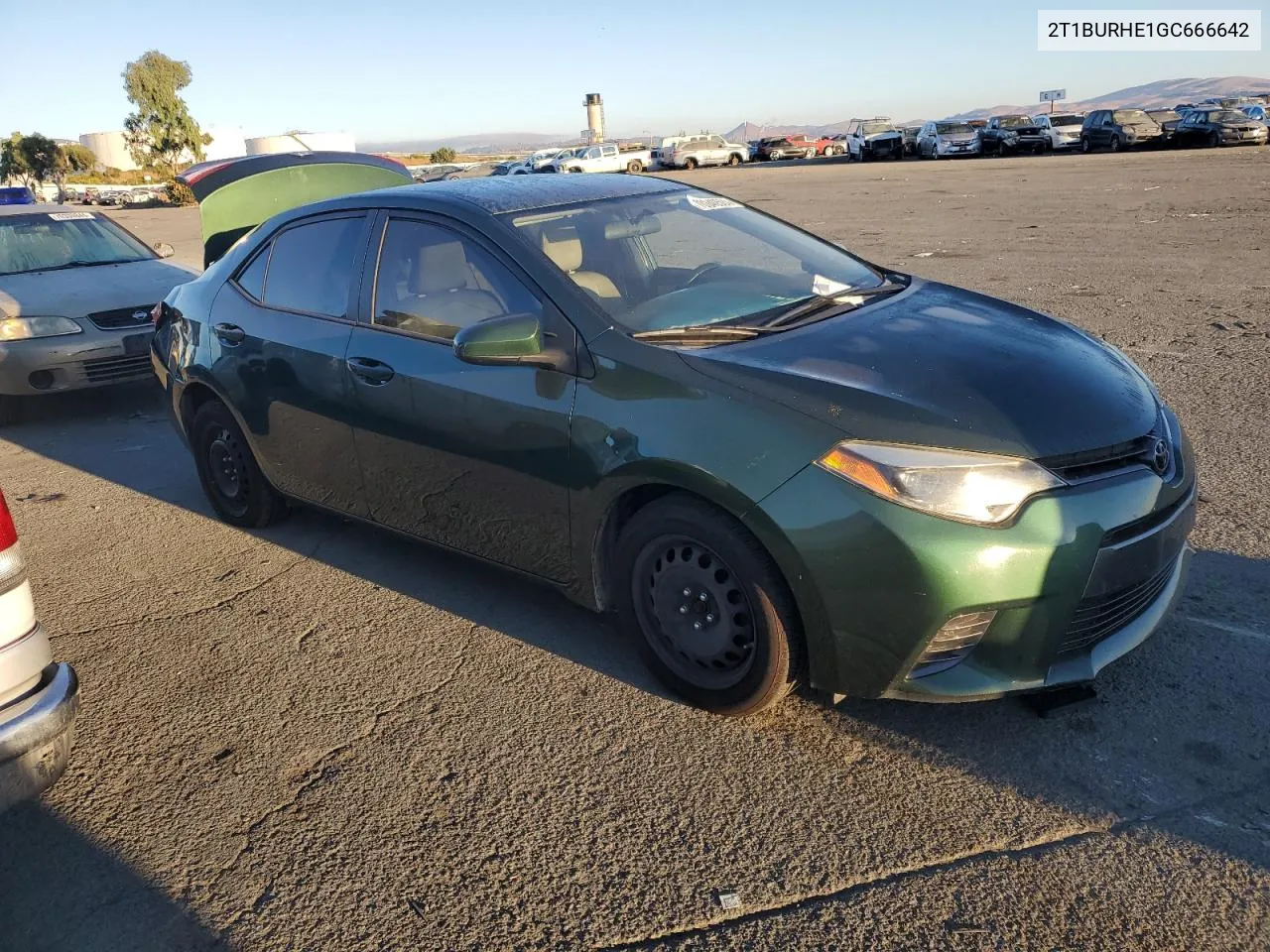 2016 Toyota Corolla L VIN: 2T1BURHE1GC666642 Lot: 70340504