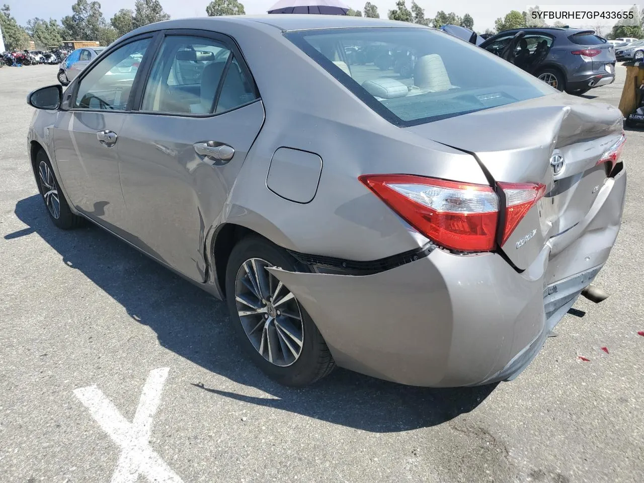 2016 Toyota Corolla L VIN: 5YFBURHE7GP433655 Lot: 70719384