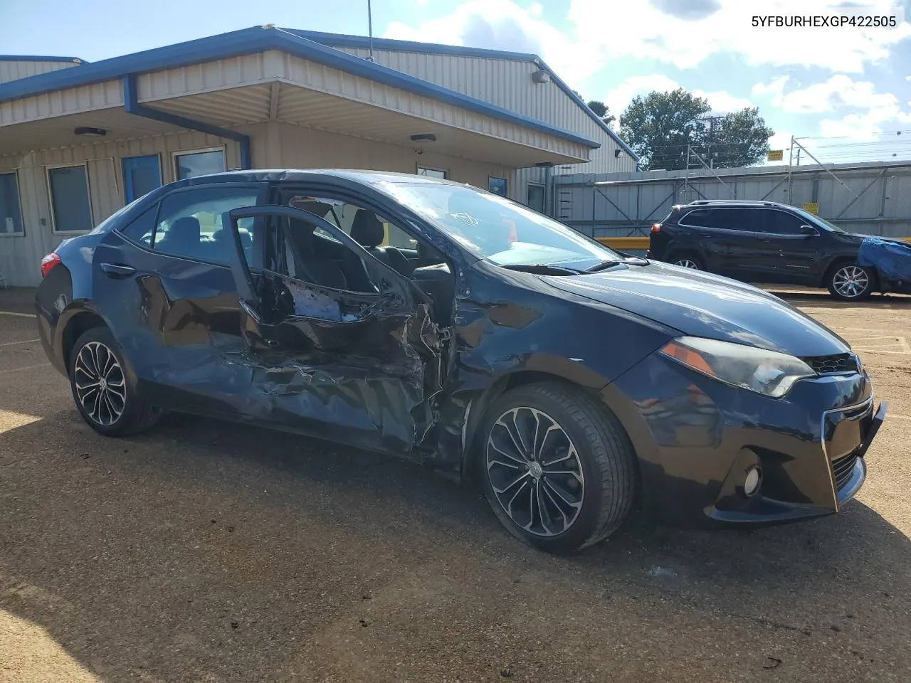 2016 Toyota Corolla L VIN: 5YFBURHEXGP422505 Lot: 70962444