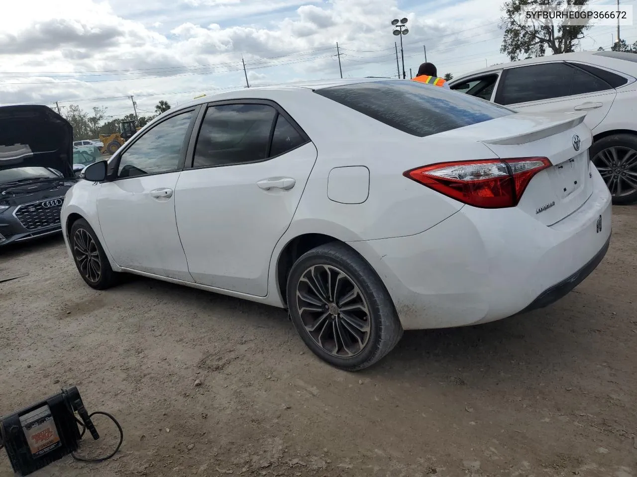 2016 Toyota Corolla L VIN: 5YFBURHE0GP366672 Lot: 74798514