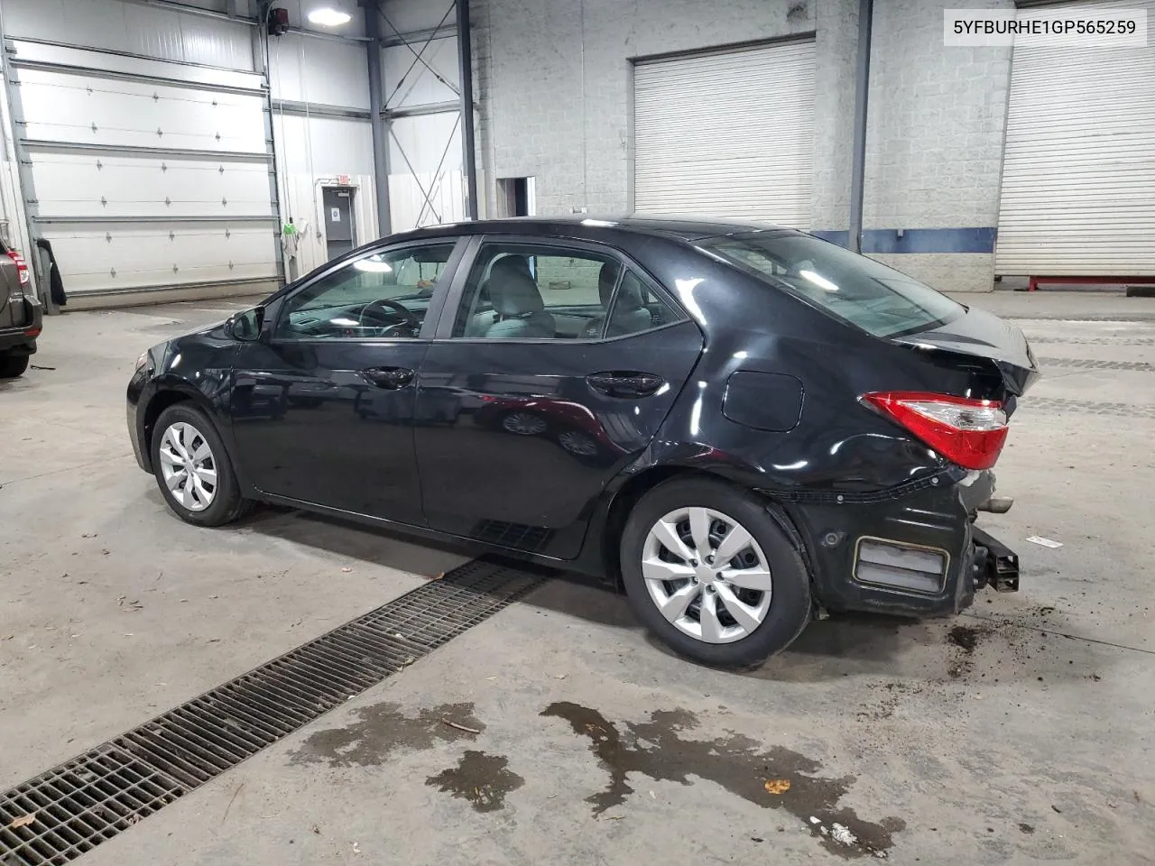 2016 Toyota Corolla L VIN: 5YFBURHE1GP565259 Lot: 79016234