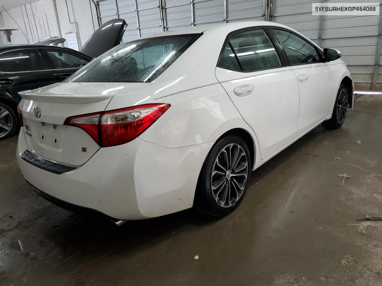 2016 Toyota Corolla L VIN: 5YFBURHEXGP464088 Lot: 80098684