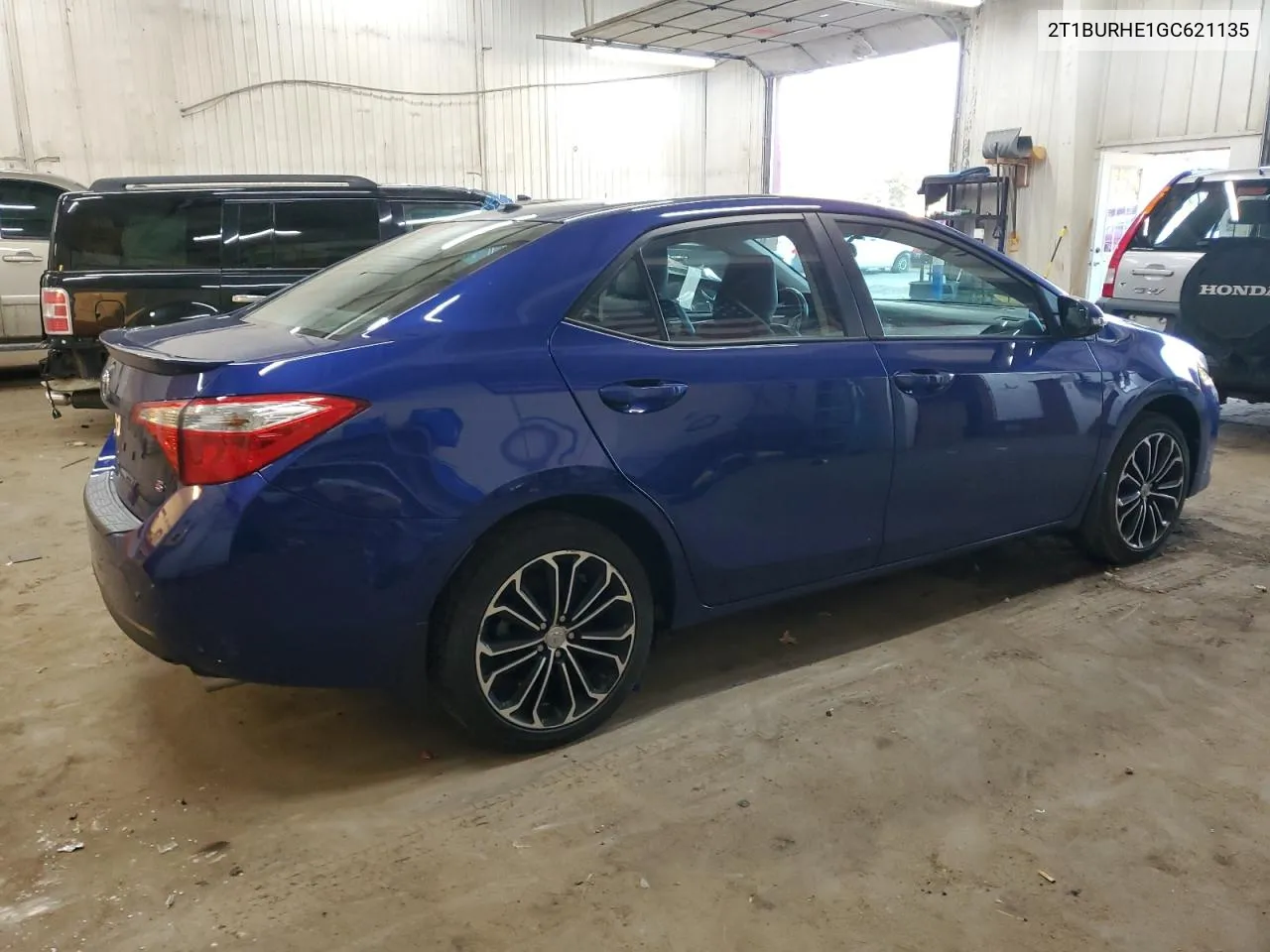 2016 Toyota Corolla L VIN: 2T1BURHE1GC621135 Lot: 81036744