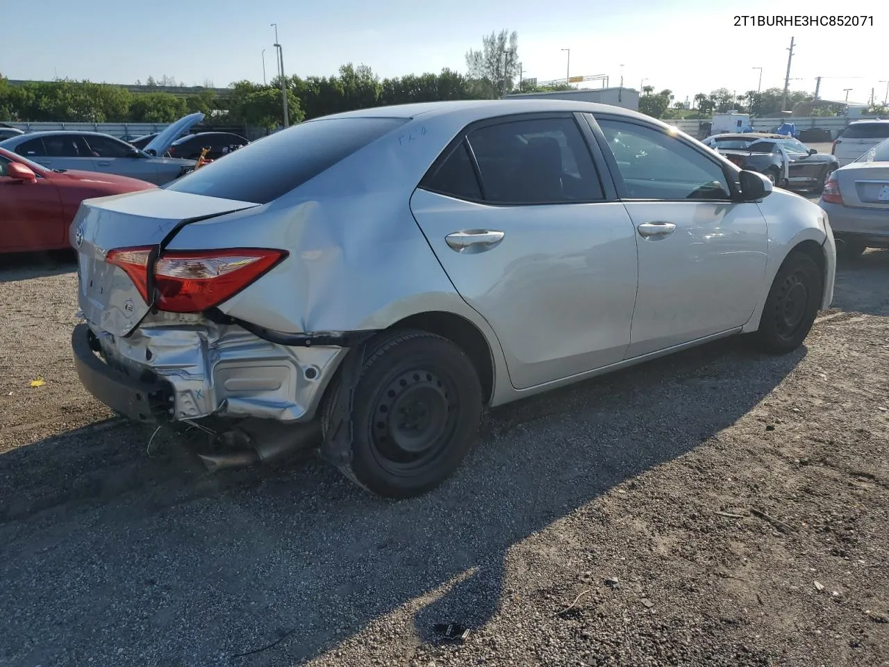 2017 Toyota Corolla L VIN: 2T1BURHE3HC852071 Lot: 61923834