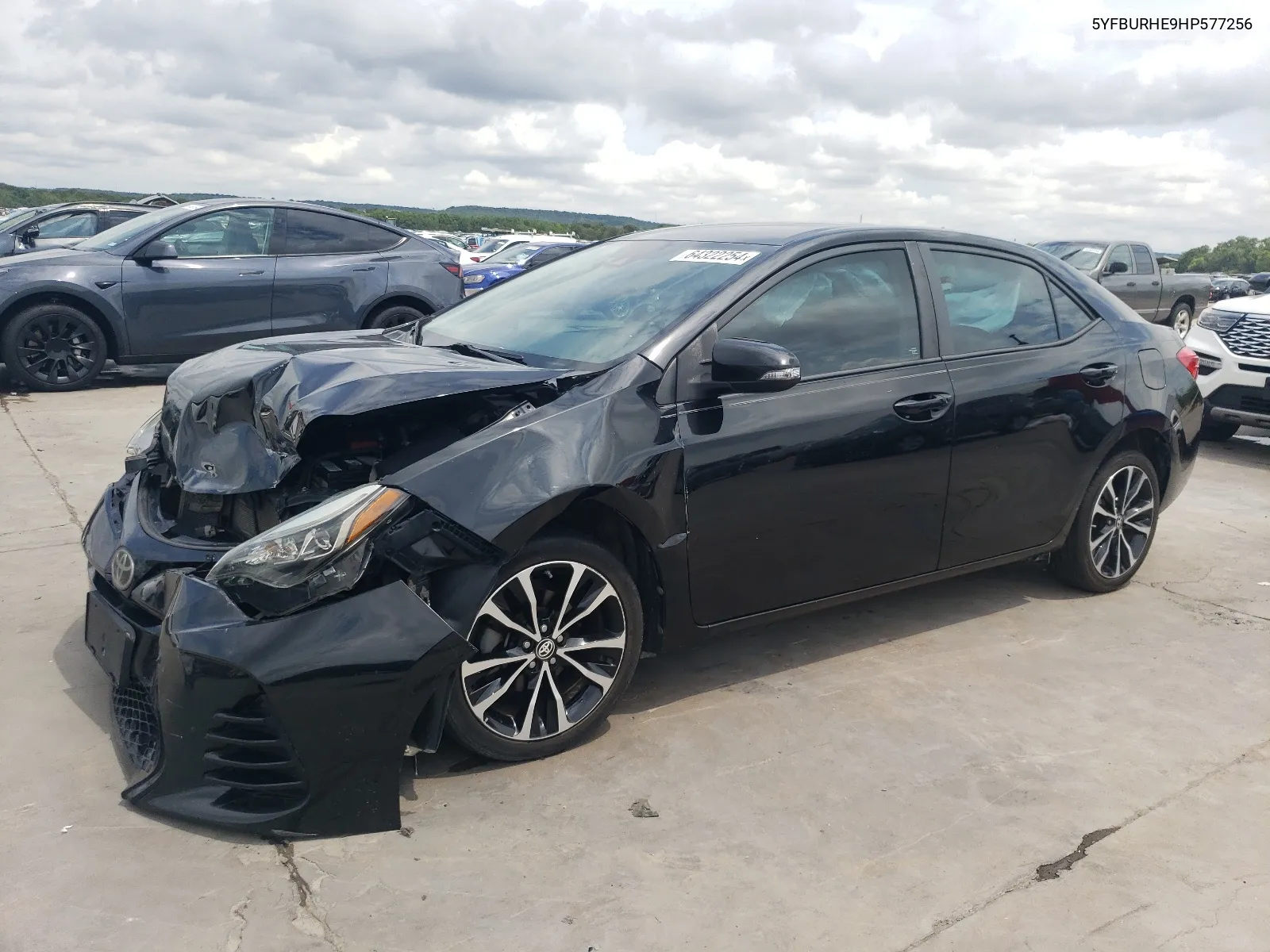 5YFBURHE9HP577256 2017 Toyota Corolla L