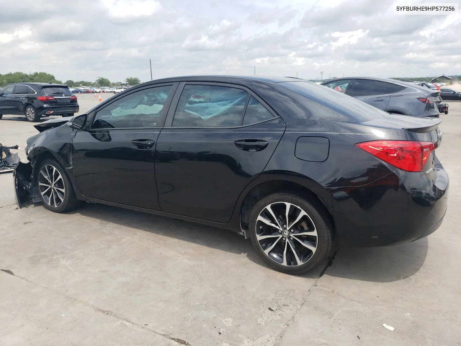 2017 Toyota Corolla L VIN: 5YFBURHE9HP577256 Lot: 64322254