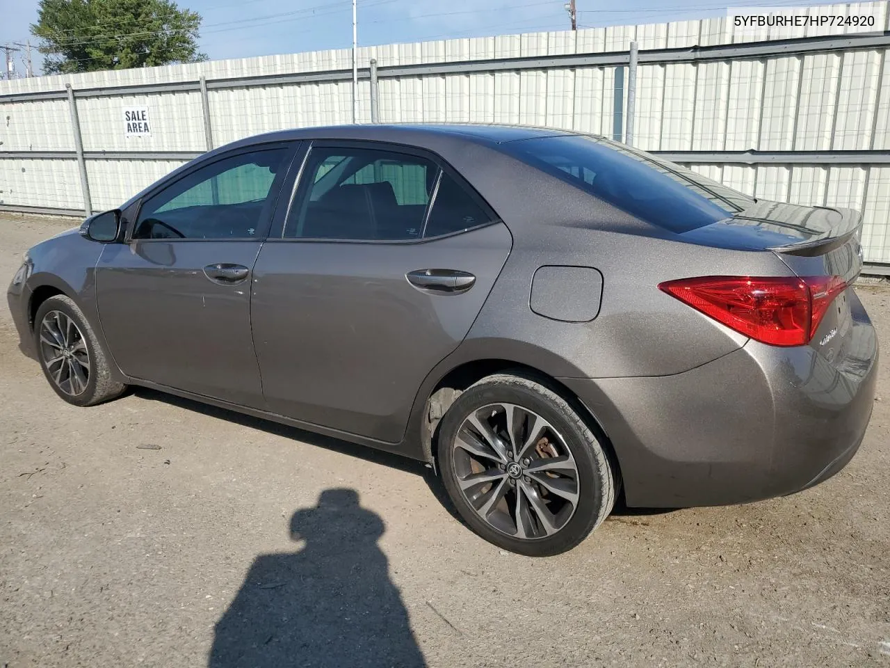 5YFBURHE7HP724920 2017 Toyota Corolla L