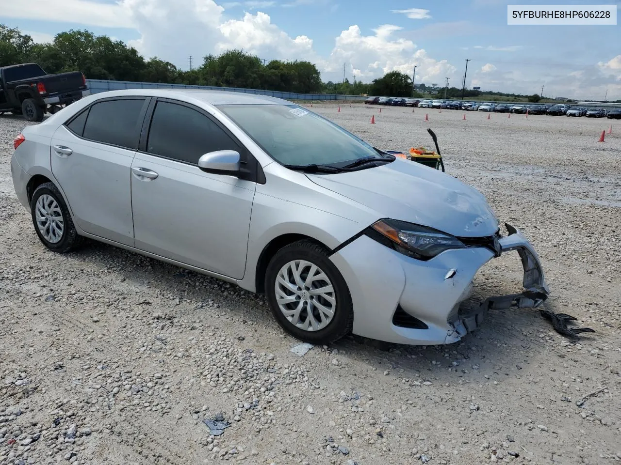 2017 Toyota Corolla L VIN: 5YFBURHE8HP606228 Lot: 69164104