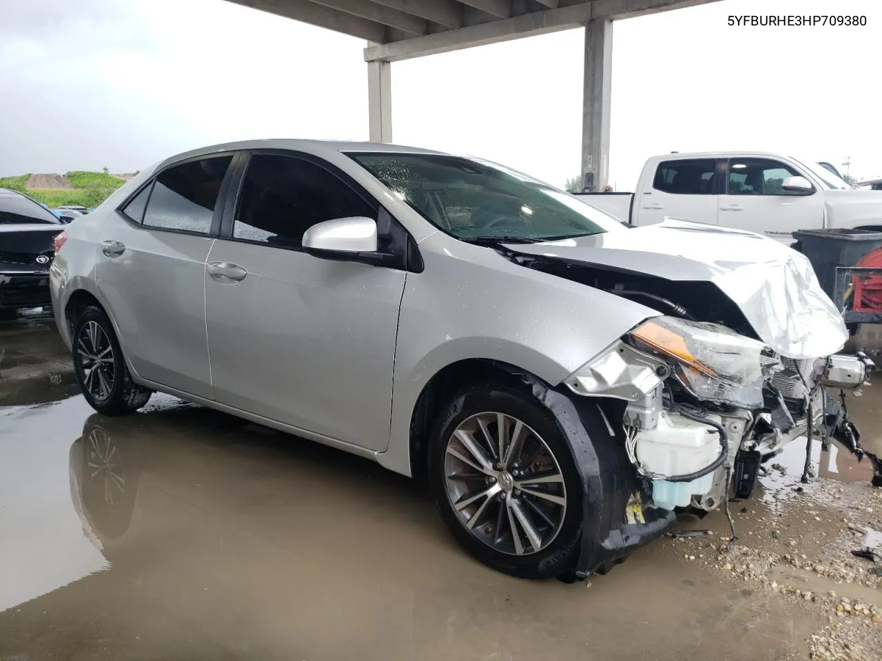 2017 Toyota Corolla L VIN: 5YFBURHE3HP709380 Lot: 70332174