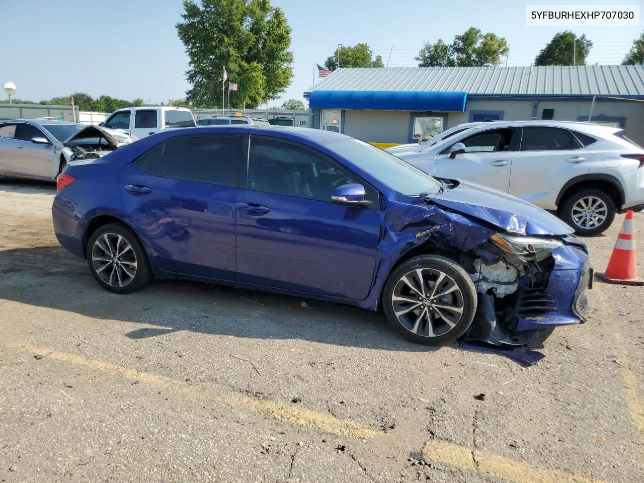 2017 Toyota Corolla L VIN: 5YFBURHEXHP707030 Lot: 70793014